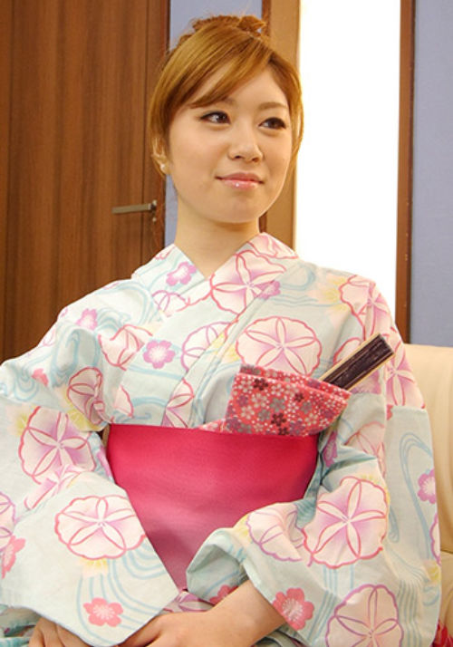 Kokomi Hoshino